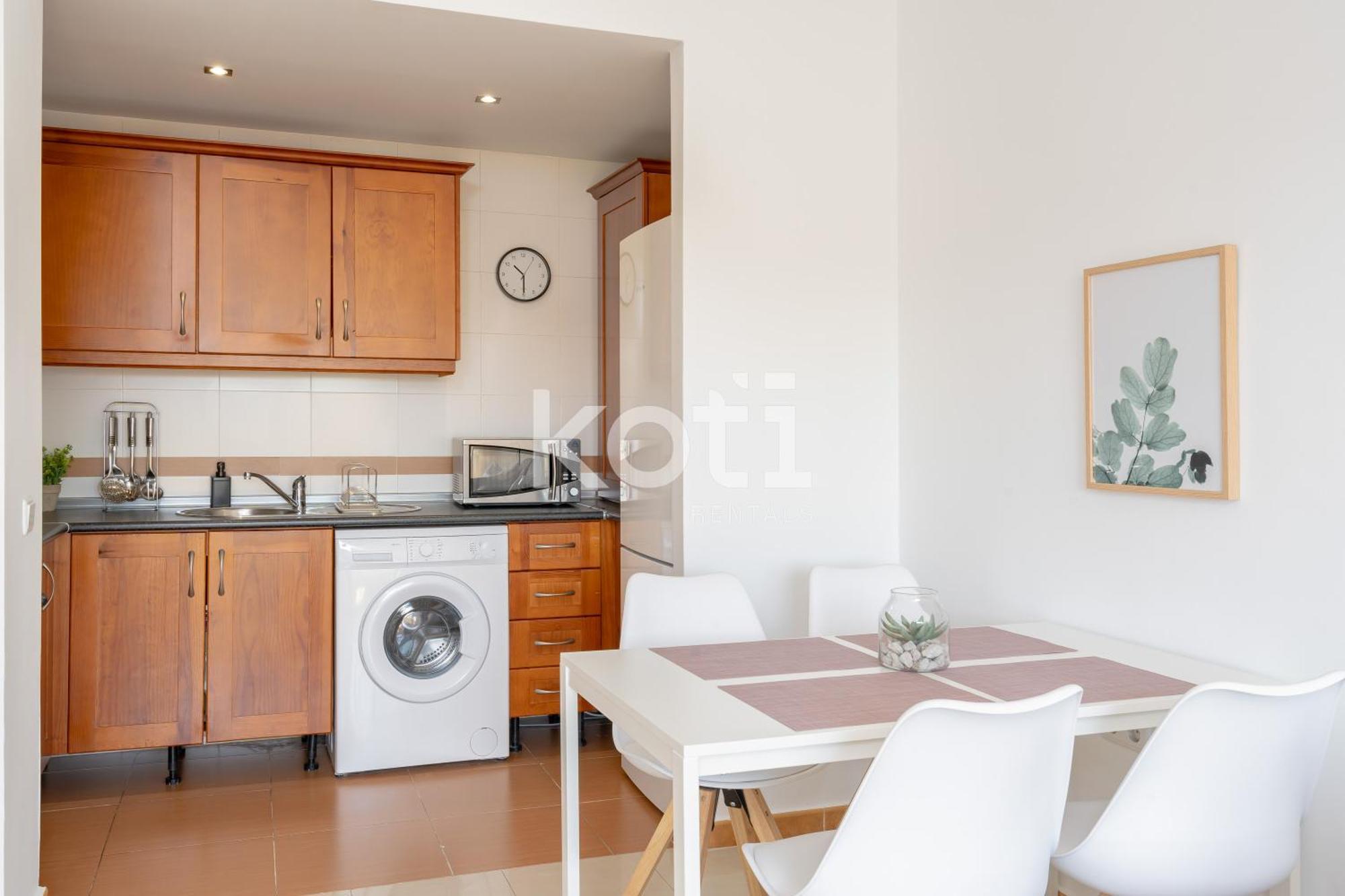 Koti Rentals - Nenufar Fuengirola Bagian luar foto
