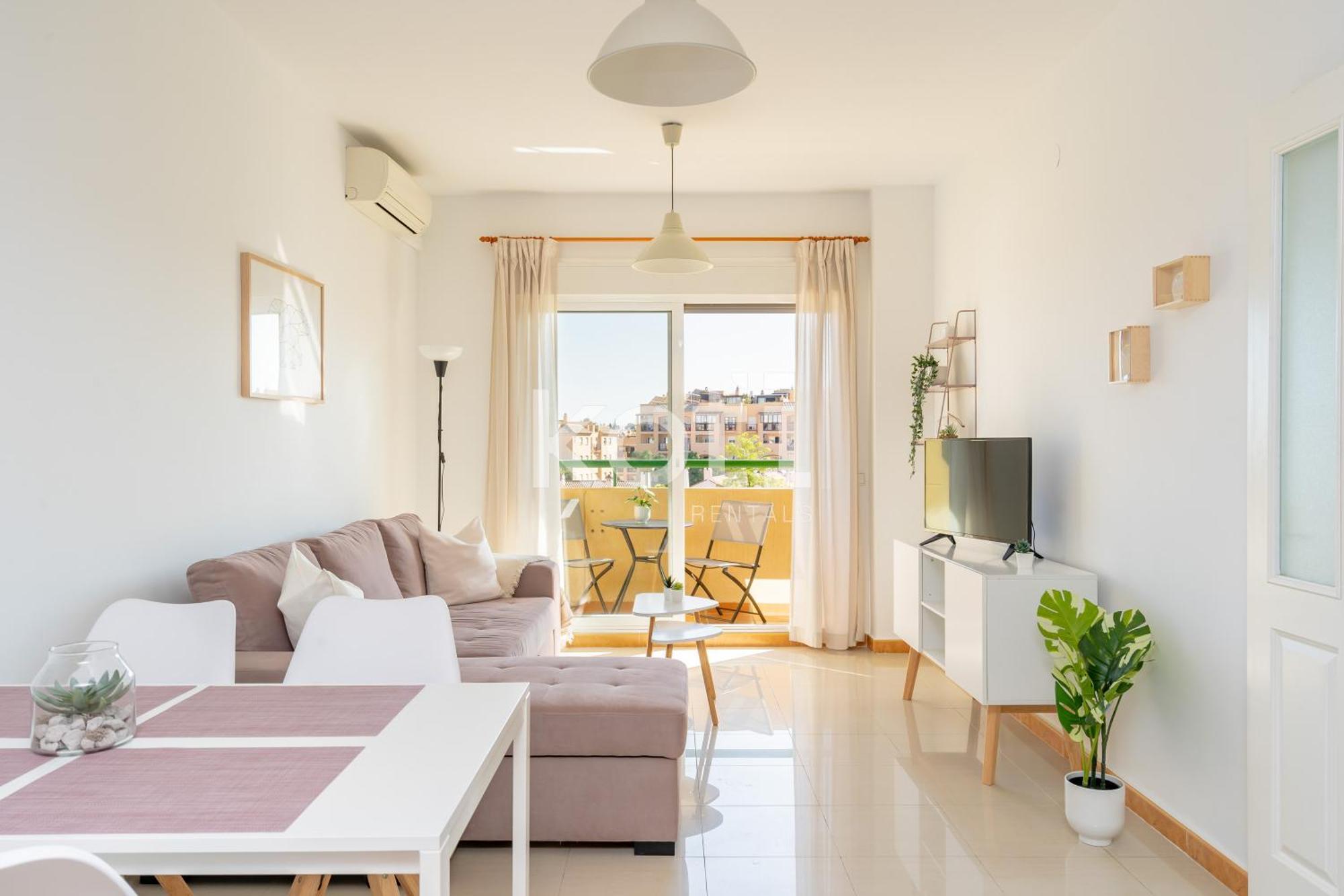 Koti Rentals - Nenufar Fuengirola Bagian luar foto