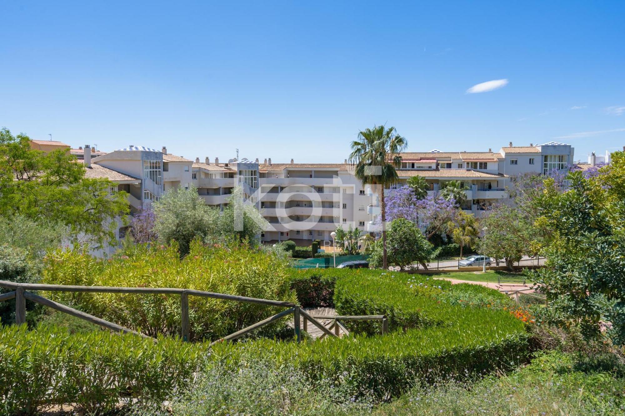 Koti Rentals - Nenufar Fuengirola Bagian luar foto